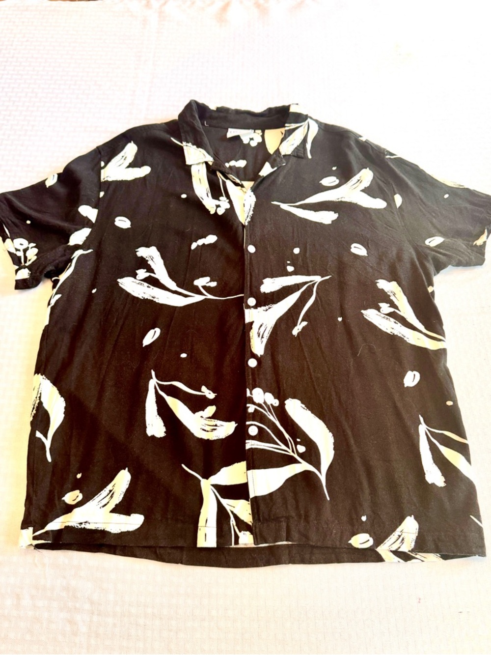 Level Ten Mens XL Tropical Floral Rayon Shirt Black White Leaf Print LTCP-1125